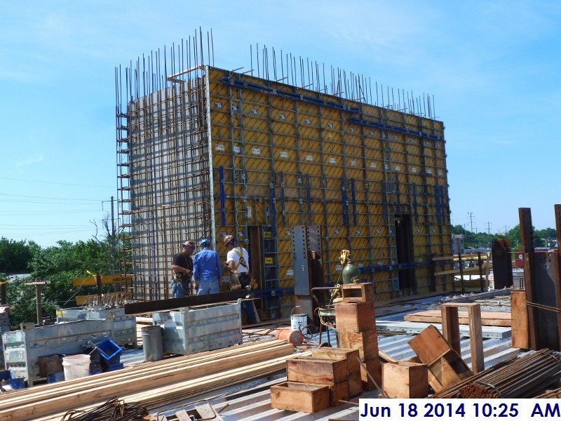 Started installing shear wall panels at Elev. 4-Stair -2 (3rd Floor) Facing South-West (800x600)